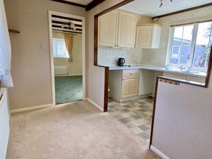 Kitchen/Diner- click for photo gallery